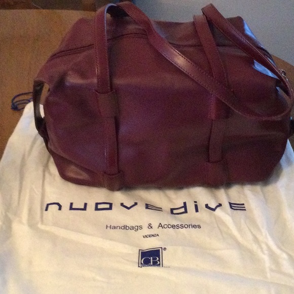 Italian leather purse in original packing bag. - Picture 2 of 7